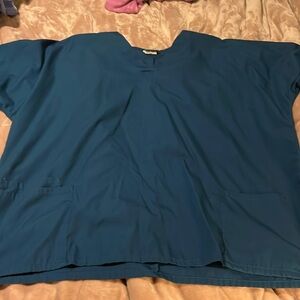 Cherokee workwear top